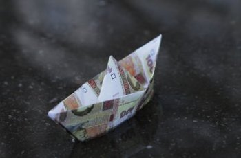 Украина хочет получить от России кредит в 2 миллиарда долларов