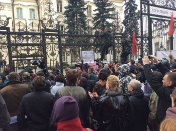 Активисты "Правого сектора" сорвали Съезд судей