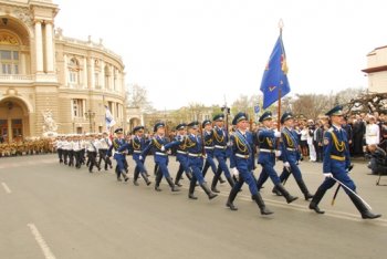 Сегодня в Одессе на Стене Героев открыты новые имена (фото)