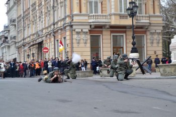 В Одессе пытались заминировать оперный театр (фото)