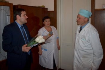 Ветеранов-медиков поздравили с Днем освобождения Одессы