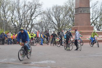 В Одессе стартовал традиционный велопробег (фото)