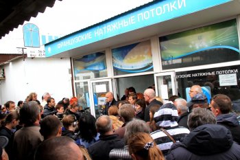 Геннадий Труханов встретился с предпринимателями Малиновского рынка