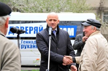 Геннадий Труханов провел очередную встречу с жителями Одессы