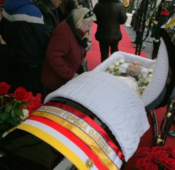 Одесситы простились с Борисом Литваком