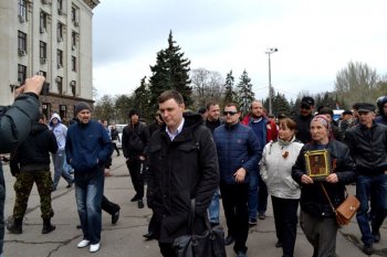 Одесситы отправились «встречать» американцев