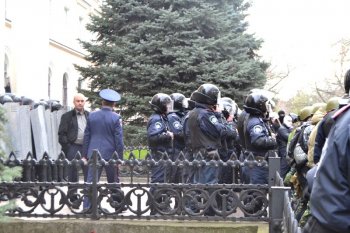 Одесские правоохранители надели георгиевские ленты (фото)