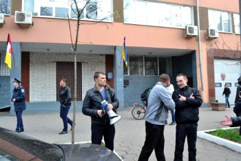Одесские правоохранители надели георгиевские ленты (фото)