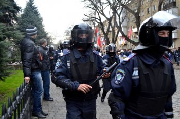 Одесские правоохранители надели георгиевские ленты (фото)