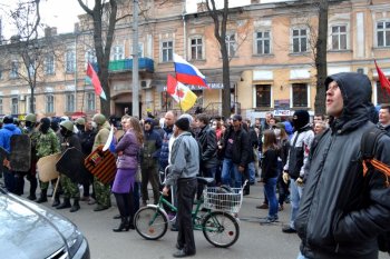 Одесские правоохранители надели георгиевские ленты (фото)