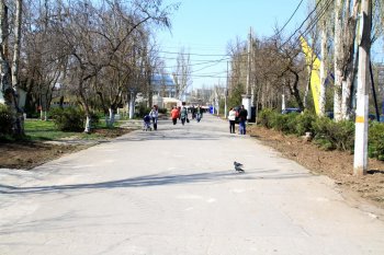 В Лузановке восстановят центральную аллею (фото)