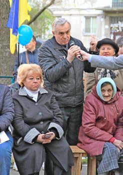 Геннадий Труханов встретился с жителями Приморского района