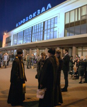 Геннадий Труханов: Я горд тем, что частичка Благодатного огня доставлена в Одессу (фото)