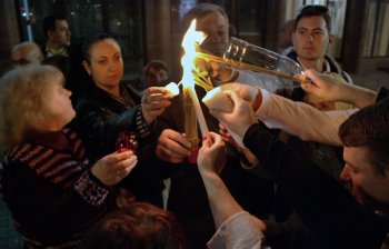 Геннадий Труханов: Я горд тем, что частичка Благодатного огня доставлена в Одессу (фото)