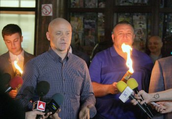 Геннадий Труханов: Я горд тем, что частичка Благодатного огня доставлена в Одессу (фото)