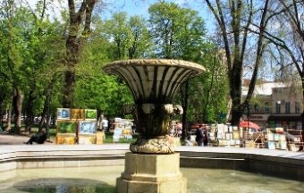 В Одессе после зимнего сна пробуждаются фонтаны (фото)