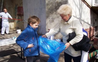В Одессе стартовала акция «Дети двора за красоту дома» (фото)
