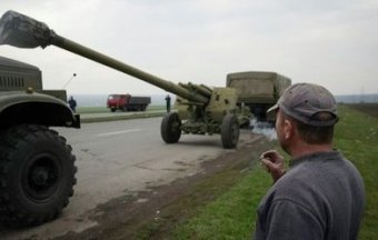 Представитель Эштон: Киеву следует воздержаться от применения силы на востоке Украины