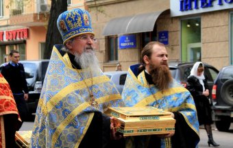 Крестный ход: «Просим мира Украине»
