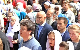 Крестный ход: «Просим мира Украине»