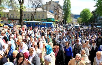 Крестный ход: «Просим мира Украине»