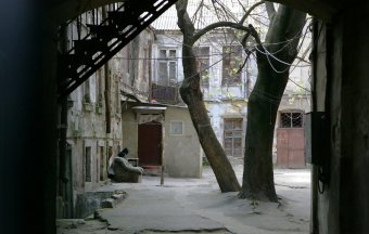 В «Климовском квартале» в Одессе начали демонтировать дома (фото)