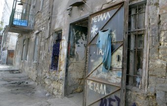 В «Климовском квартале» в Одессе начали демонтировать дома (фото)