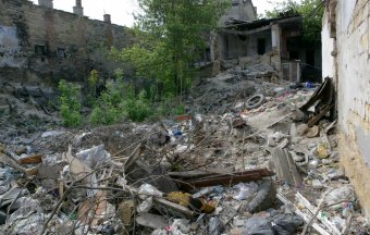 В «Климовском квартале» в Одессе начали демонтировать дома (фото)