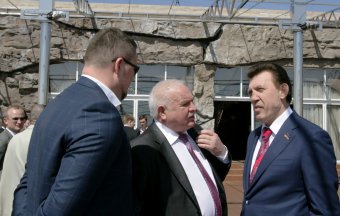 Кивалов возвращается в Украинскую морскую партию (фото)