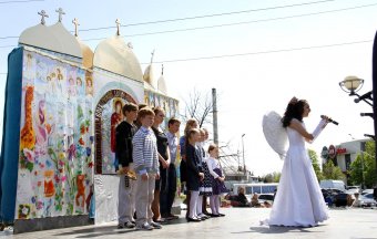 Геннадий Труханов поздравил маленьких одесситов со светлым праздником Пасхи