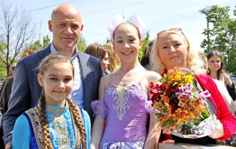Геннадий Труханов поздравил маленьких одесситов со светлым праздником Пасхи