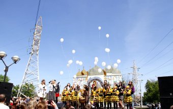 Геннадий Труханов поздравил маленьких одесситов со светлым праздником Пасхи