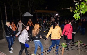 В Одесском зоопарке продолжают традицию ночных экскурсий