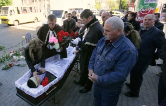 Сегодня в Одессе прощались с 36-летним Андреем Бирюковым (фото)