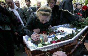Сегодня в Одессе прощались с 17-летним Вадимом Папурой (фото)
