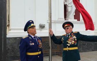 В честь 9 Мая в Одессе подняли Знамя Победы