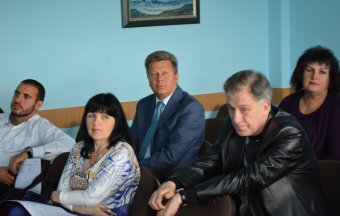 Депутатские группы «Єдність» и «Сильная Украина» предлагают выделить из областного бюджета материальную помощь семьям погибших 2 мая