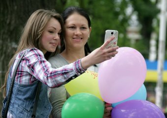 Сегодня состоялось торжественное открытие спорткомплекса в Старобазарном сквере (фото)