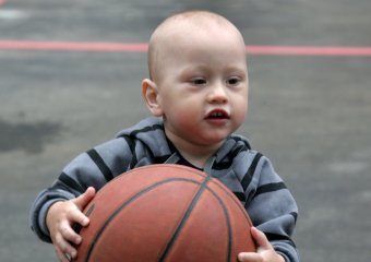 Сегодня состоялось торжественное открытие спорткомплекса в Старобазарном сквере (фото)