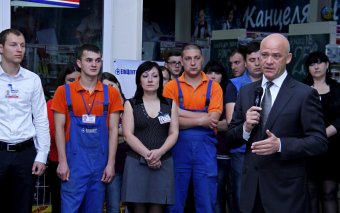 Геннадий Труханов ответил на вопросы трудового коллектива крупного торгового предприятия