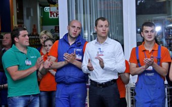 Геннадий Труханов ответил на вопросы трудового коллектива крупного торгового предприятия