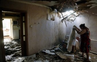 В Славянске в результате артобстрела частично разрушены несколько домов