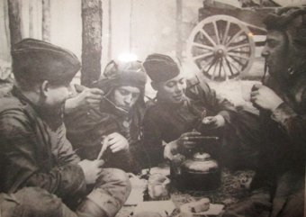 В музее Мемориала героической обороны Одессы проходит фотовыставка «Автографы Победы»