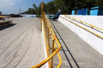 В Одессе открыт пляжный сезон для лиц с ограниченными возможностями