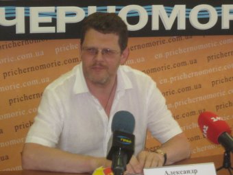 Александр Казарновский: "Выборы проходят спокойно"