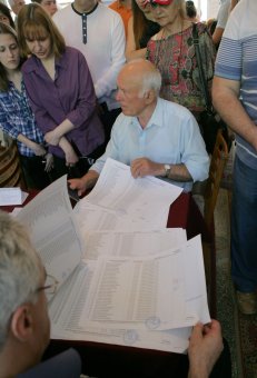 25 мая: Одесситы выбирают мэра