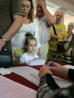25 мая: Одесситы выбирают мэра