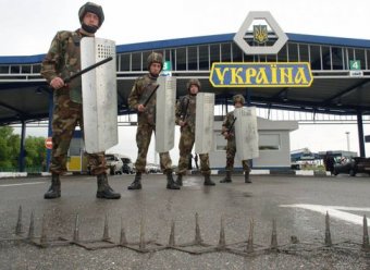 Свой профессиональный праздник пограничники встретили в боевом порядке