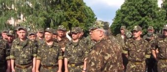Солдаты в Полтаве на грани бунта (видео)