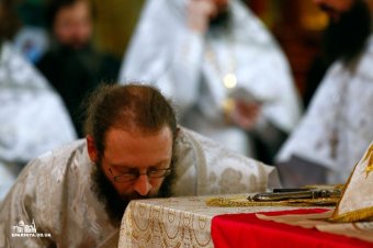 Митрополит Агафангел совершил Божественную литургию в Свято-Успенском монастыре